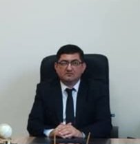 Bayram Əmiraslanov : Peşəkar pedaqoq