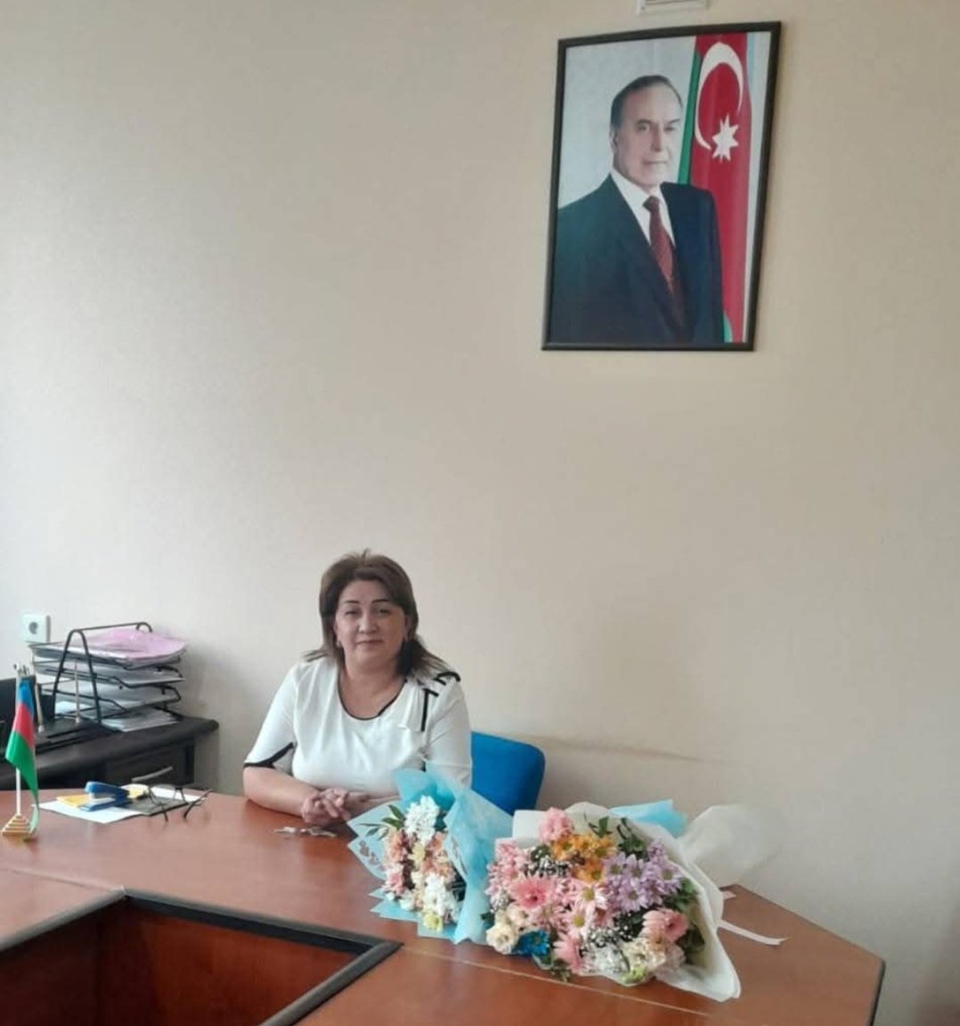 Elza Hüseynova  – Şəmkir  Təhsilinin Fədakar Rəhbəri