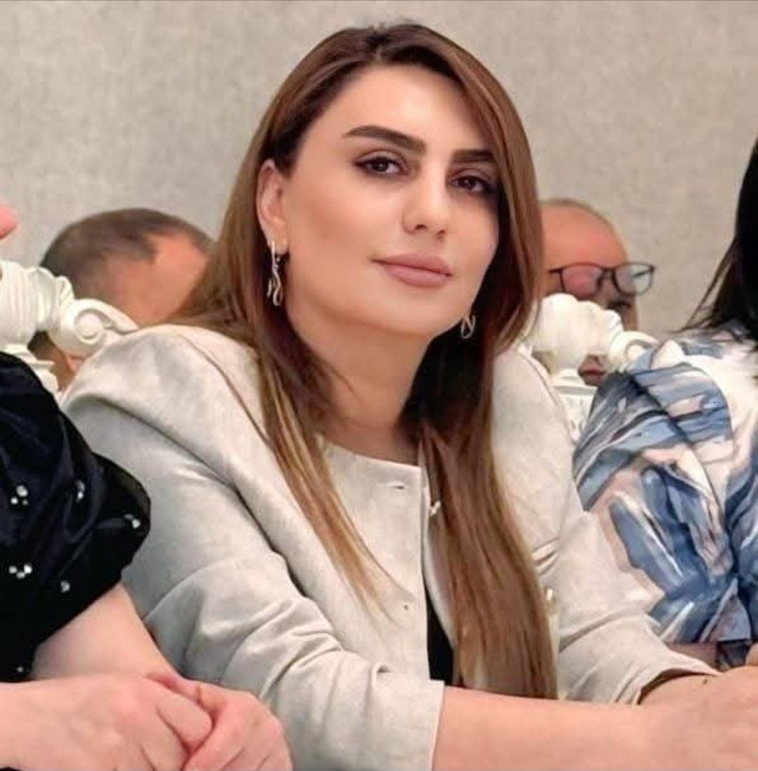 Abşeron rayon Əfqan Qadaşov adına Pirəkəşkül  qəsəbə  tam orta ümumi təhsil məktəbinin direktoru Elnurə İsgəndərova - rəhbər, pedaqoq, tərbiyəçi, vətənpərvər ziyalı…