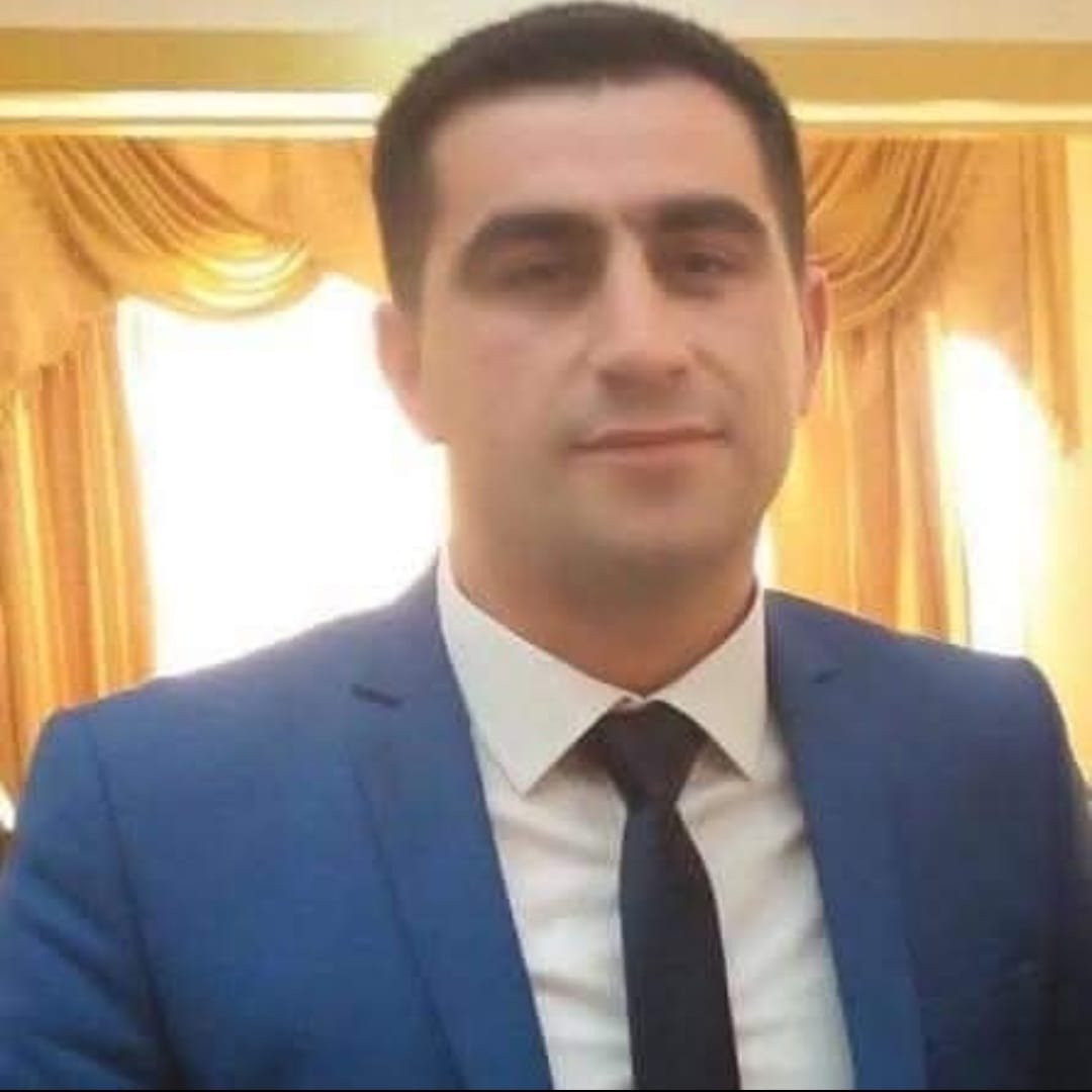 İlham  müəllim bütün işləri yüksək professionallıqla və böyük operativliklə icra edir!