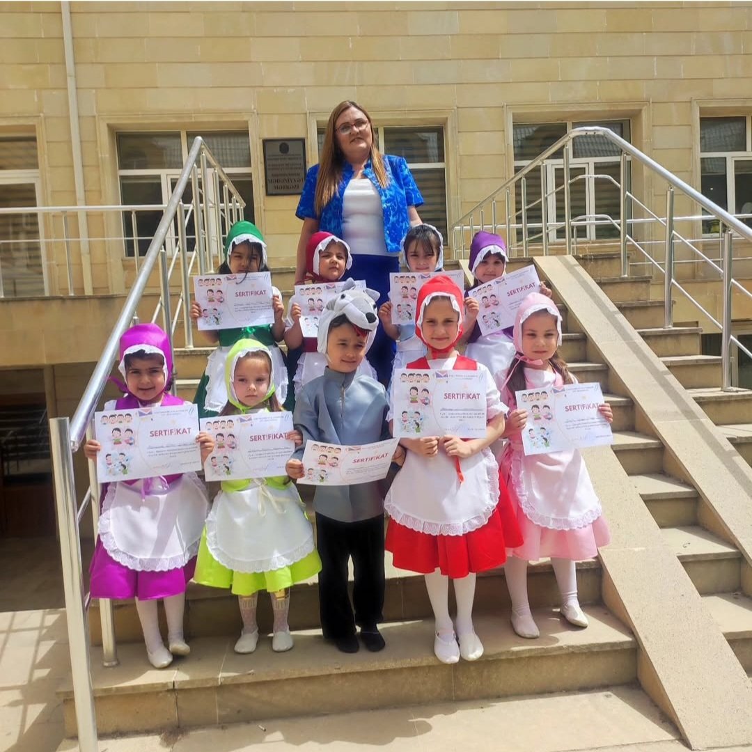 Abşeron rayonu Qobu qəsəbəsi 16 saylı körpələr evi-uşaq bağçasının müdiri Səbinə Sultanova – Dövlətin təhsilə diqqət və qayğısı