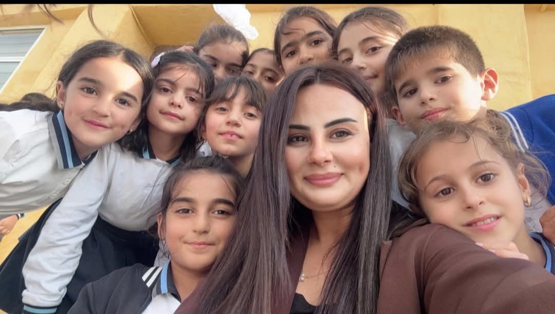 Salyan rayonu Çadırlı kənd  ümumtəhsil orta məktəbin direktoru Arzu Əliyeva “Şəhid ailələrinə və qazilərə diqqət göstərən fədakar təhsil rəhbəri”