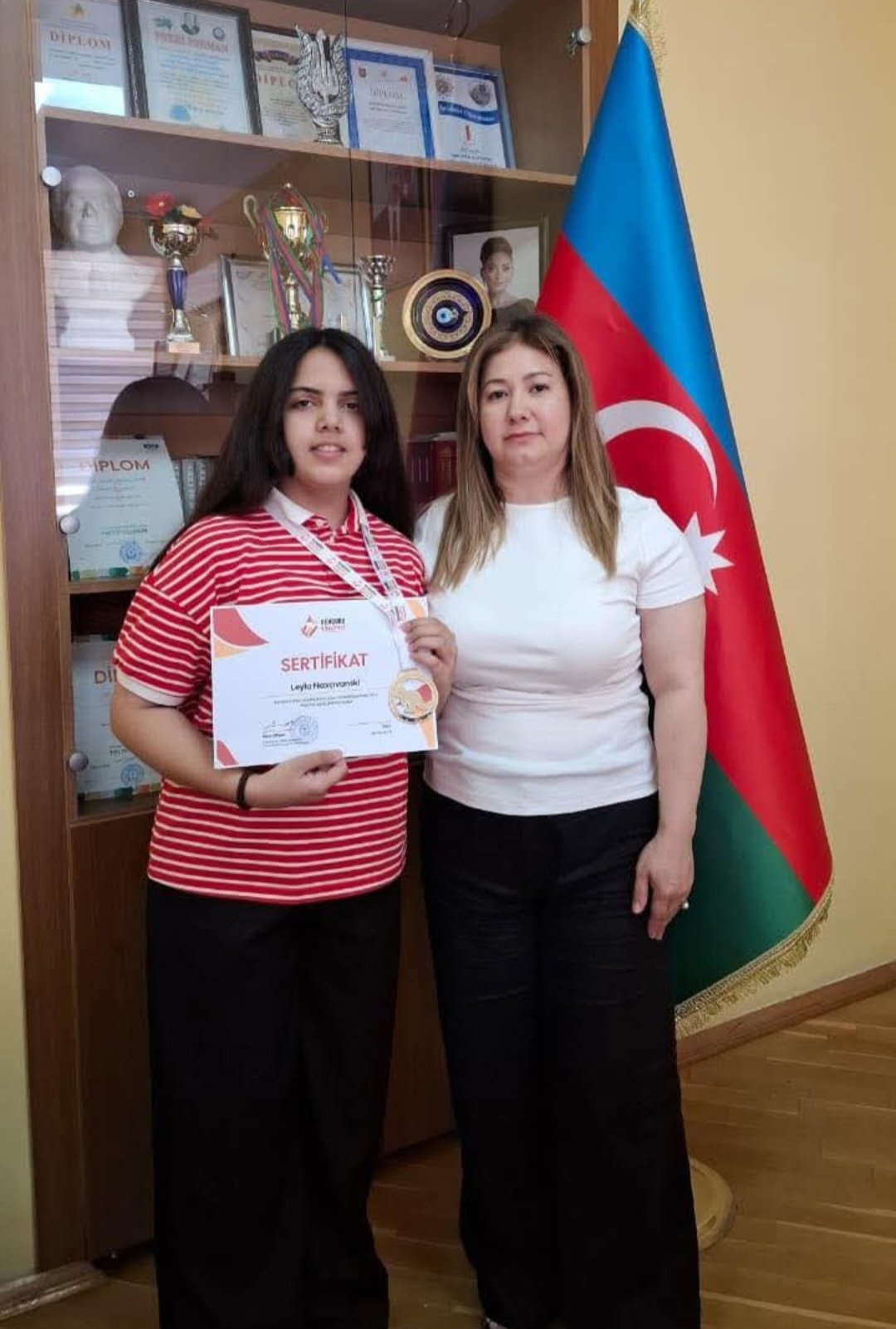 Təhsilə həsr olunan yolun işıqlı ünvanı — Samirə Cəfərova